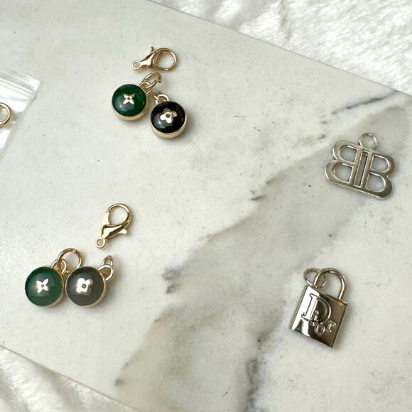 Authentic luxury brand charm Pendants *ONLY ONE*  LIKE NEW - Picture 3 of 7